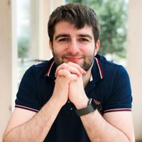 Роман Гарамов