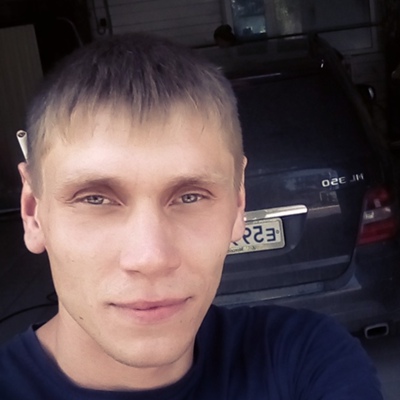 Денис Жданов