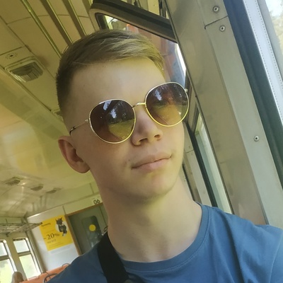 Виталий Лебедев