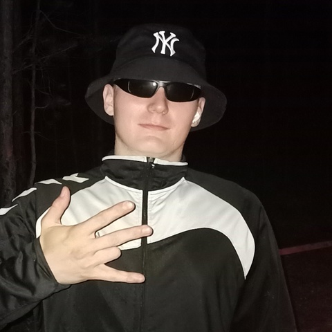 Данил Журавлёв