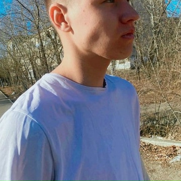 Юрий Фролов