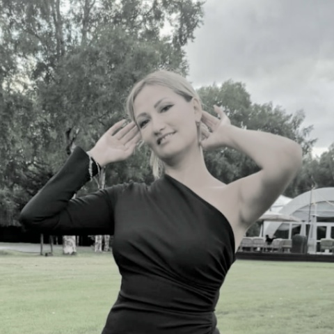 Александра Ковач